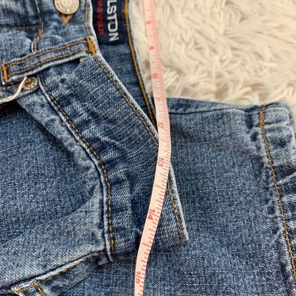 Halston Jeanswear Cropped Jeans - Picture 8 of 10